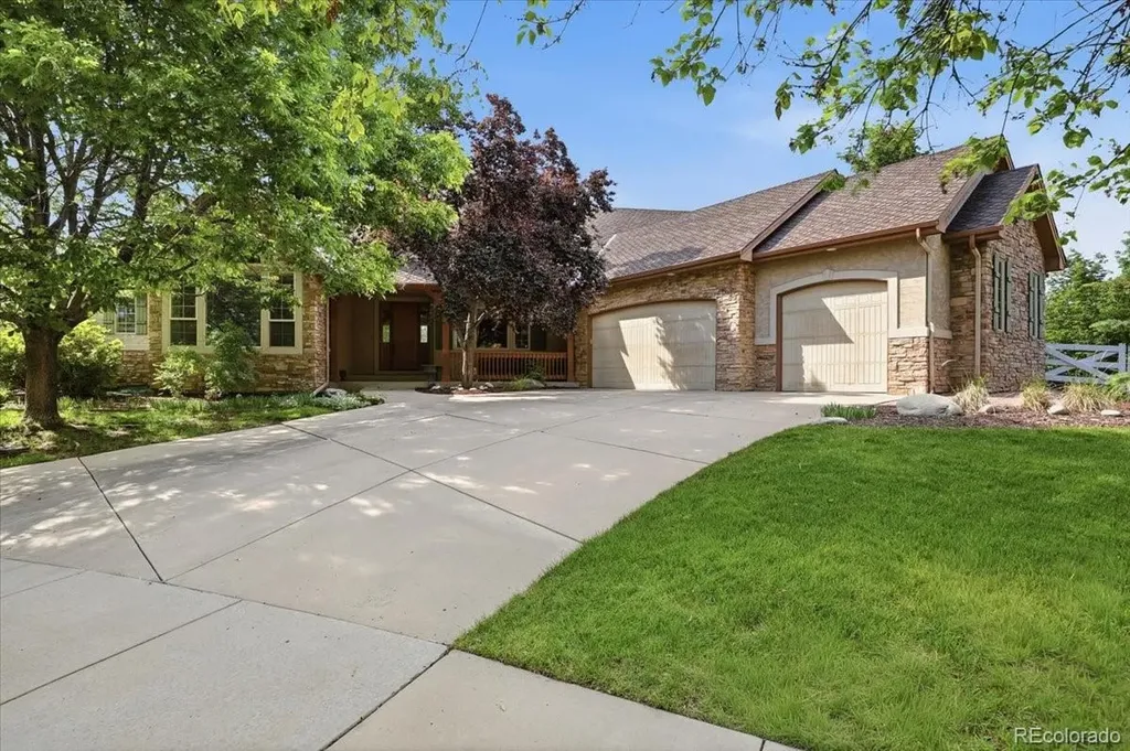 1860 S Manor Lane Lakewood CO 80232