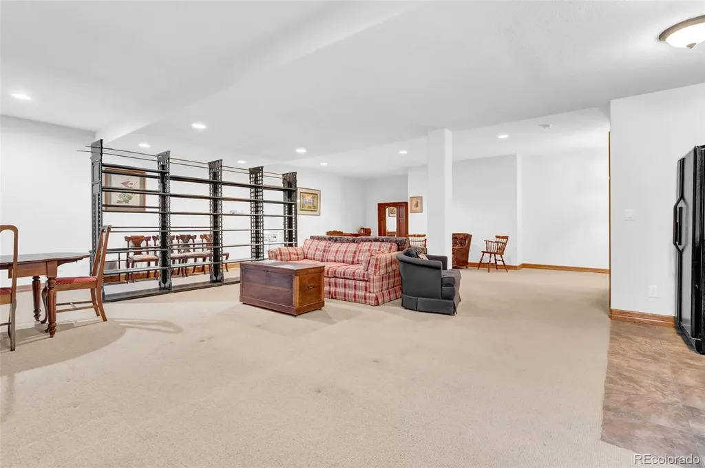 1860 S Manor Lane Lakewood CO 80232