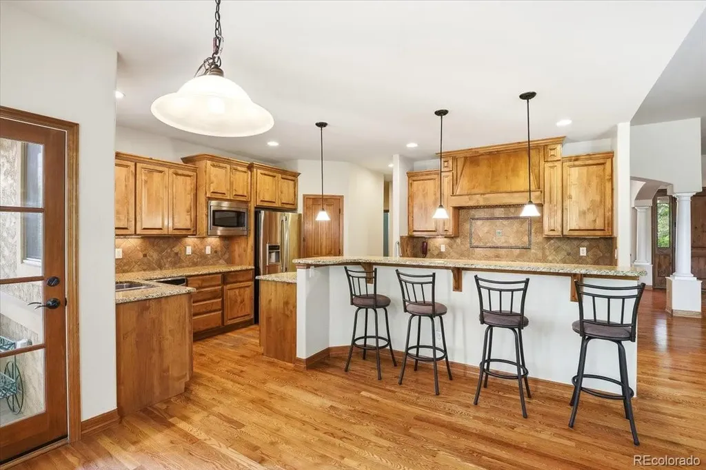 1860 S Manor Lane Lakewood CO 80232