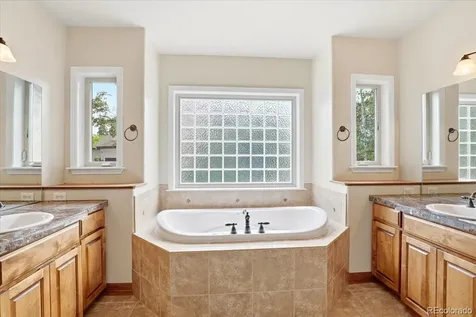 1860 S Manor Lane Lakewood CO 80232