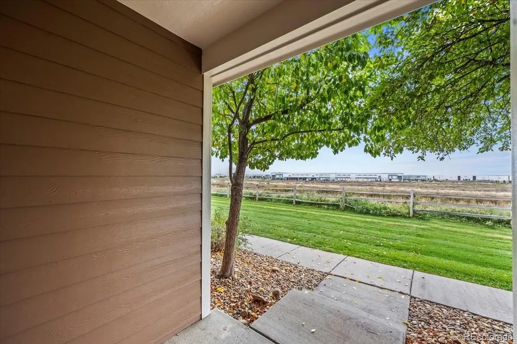 10449 Paris Street Commerce City CO 80640