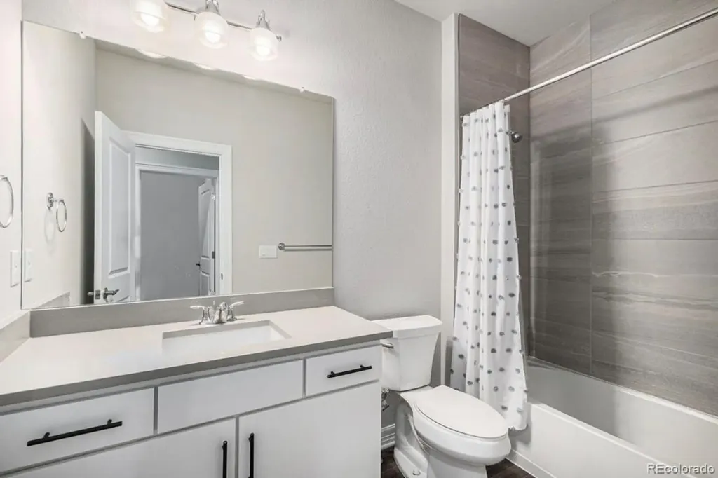 255 Rogers Court Castle Rock CO 80104