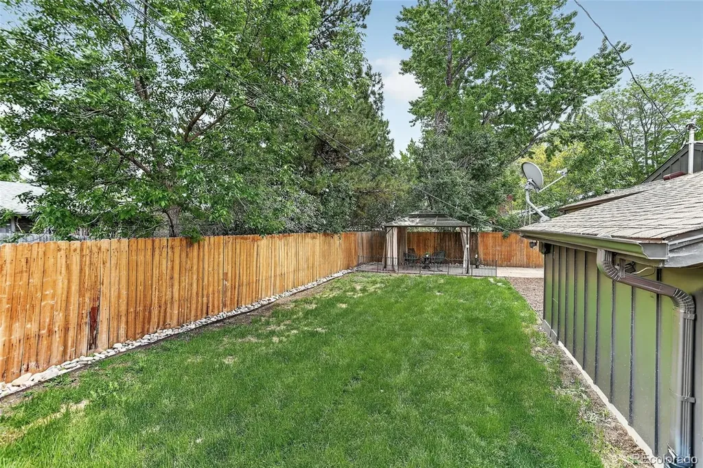 10523 W 62nd Place Arvada CO 80004