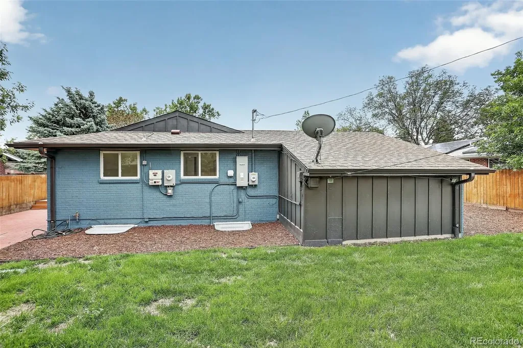 10523 W 62nd Place Arvada CO 80004