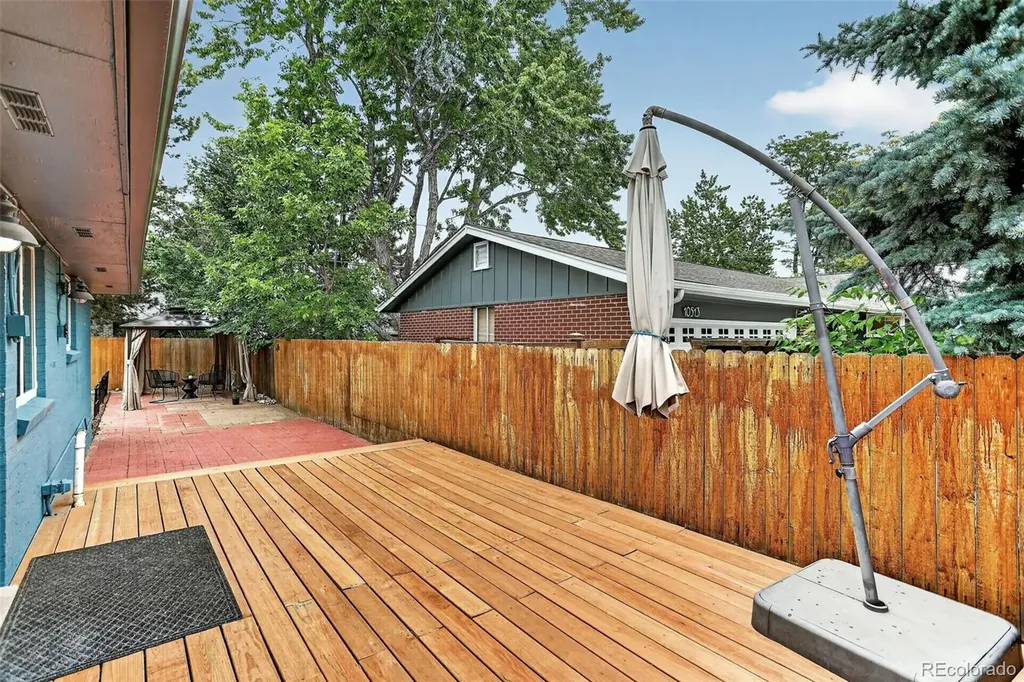 10523 W 62nd Place Arvada CO 80004