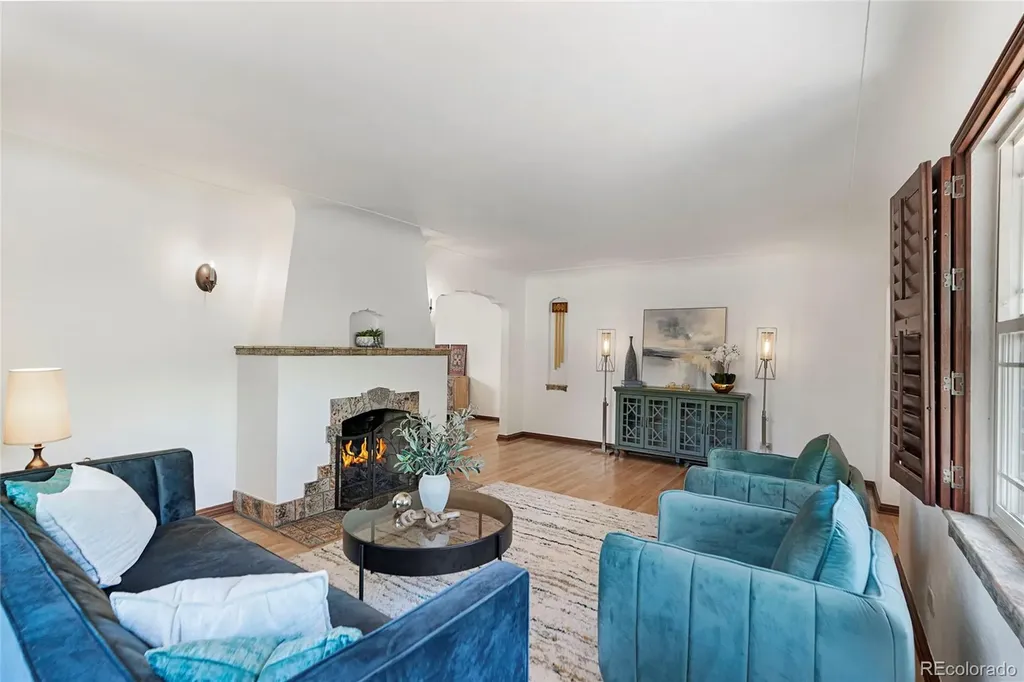 1090 Bonnie Brae Boulevard Denver CO 80209