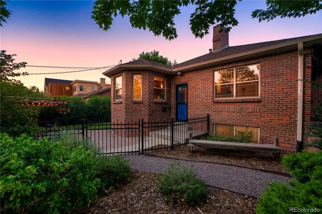 1090 Bonnie Brae Boulevard Denver CO 80209