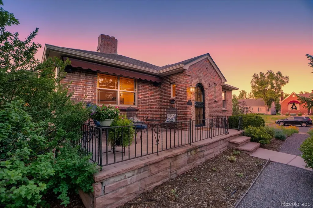 1090 Bonnie Brae Boulevard Denver CO 80209