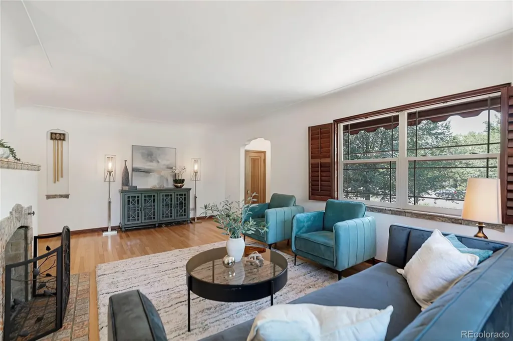 1090 Bonnie Brae Boulevard Denver CO 80209