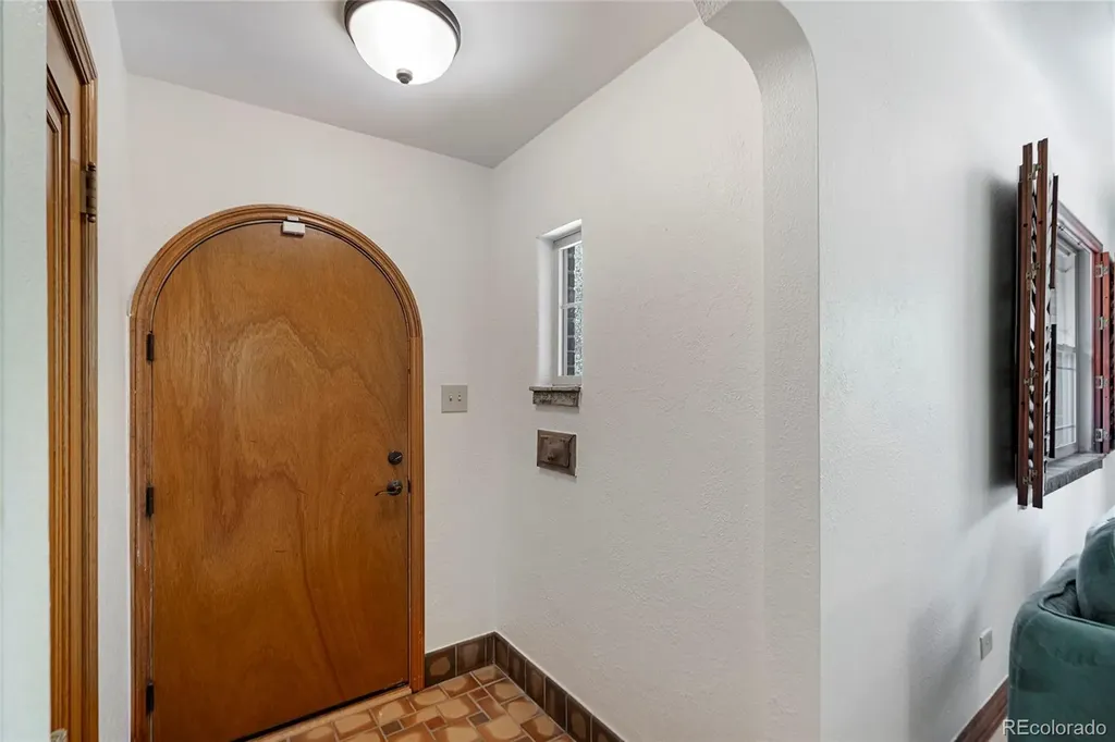 1090 Bonnie Brae Boulevard Denver CO 80209