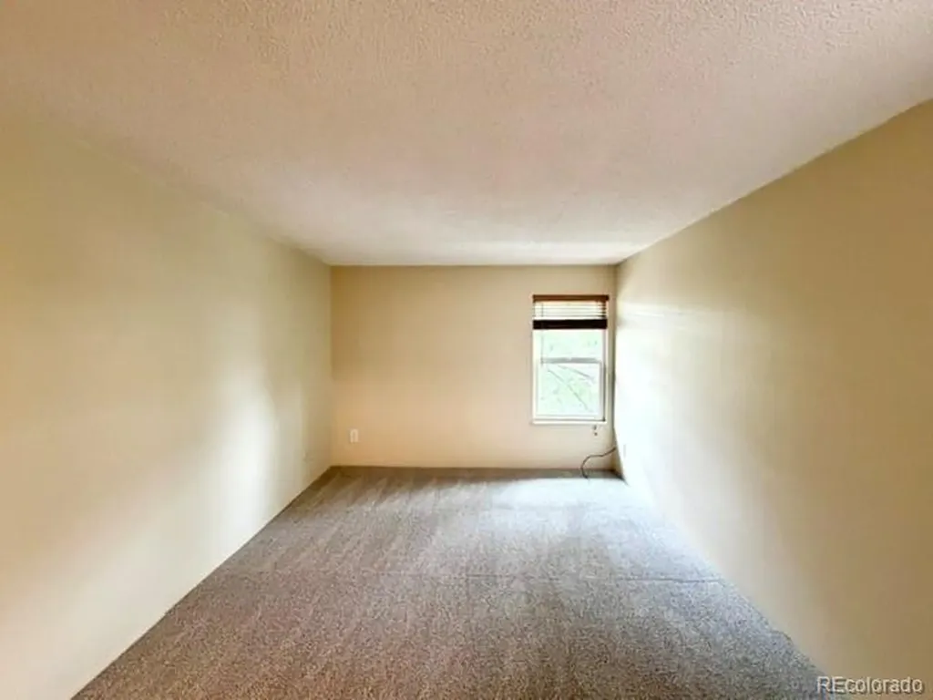 337 Wright Street Lakewood CO 80228
