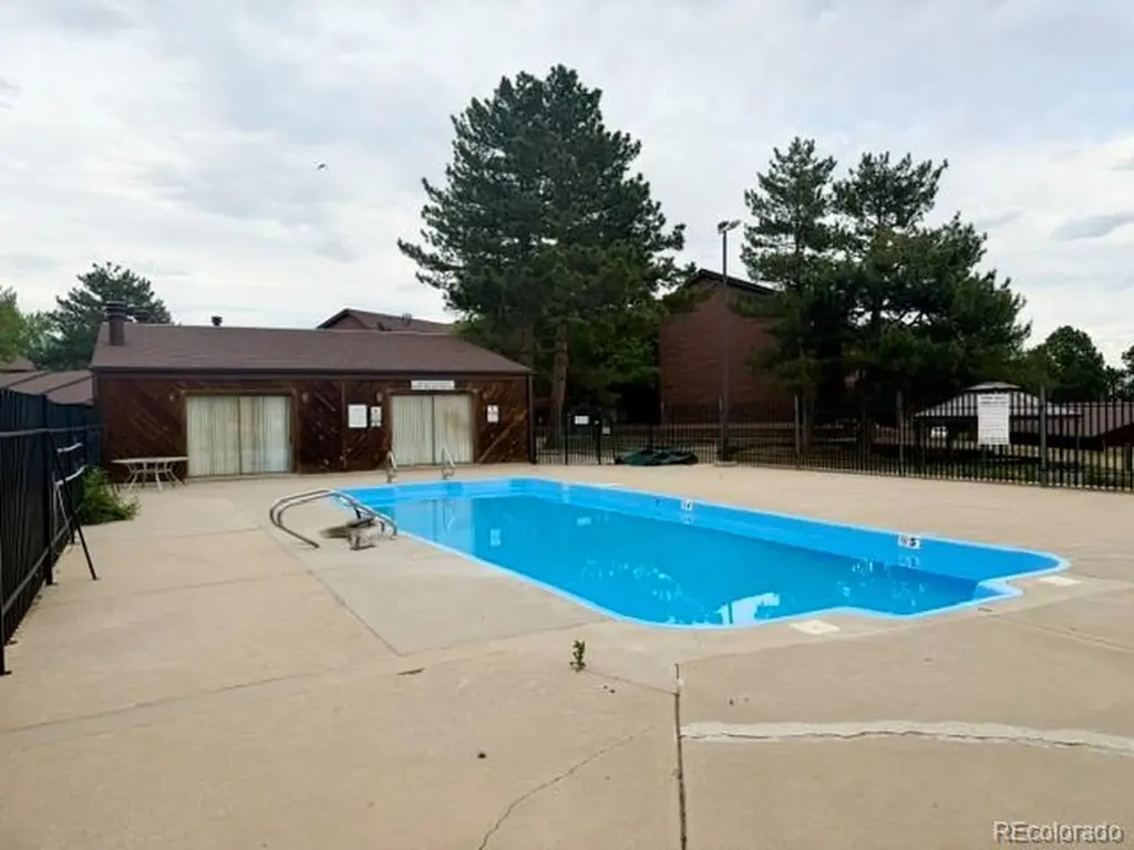 337 Wright Street Lakewood CO 80228