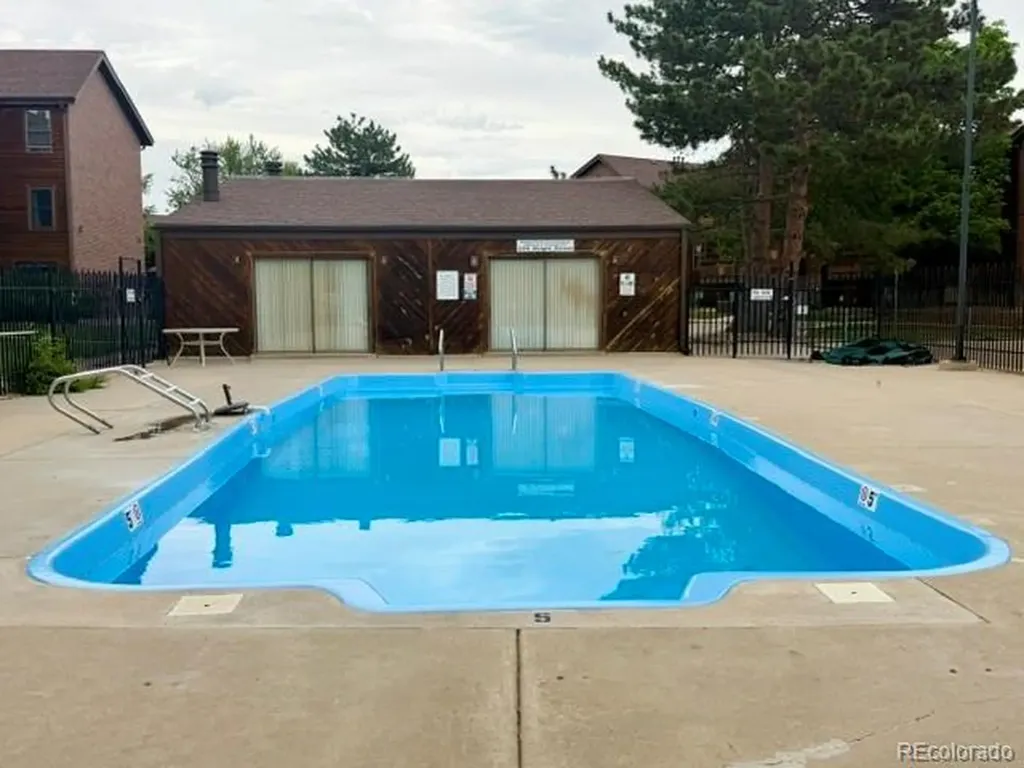 337 Wright Street Lakewood CO 80228