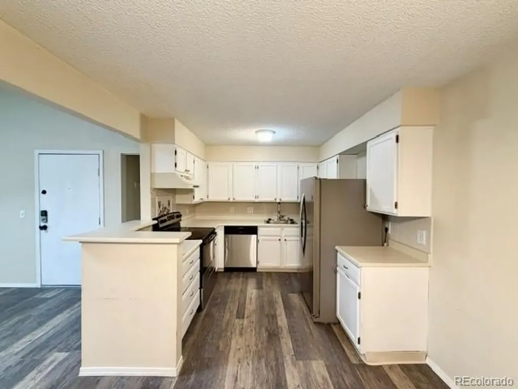 337 Wright Street Lakewood CO 80228