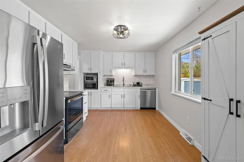4281 Dixon Drive Westminster CO 80031