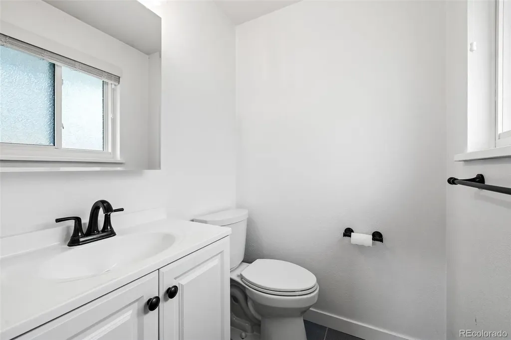 4281 Dixon Drive Westminster CO 80031