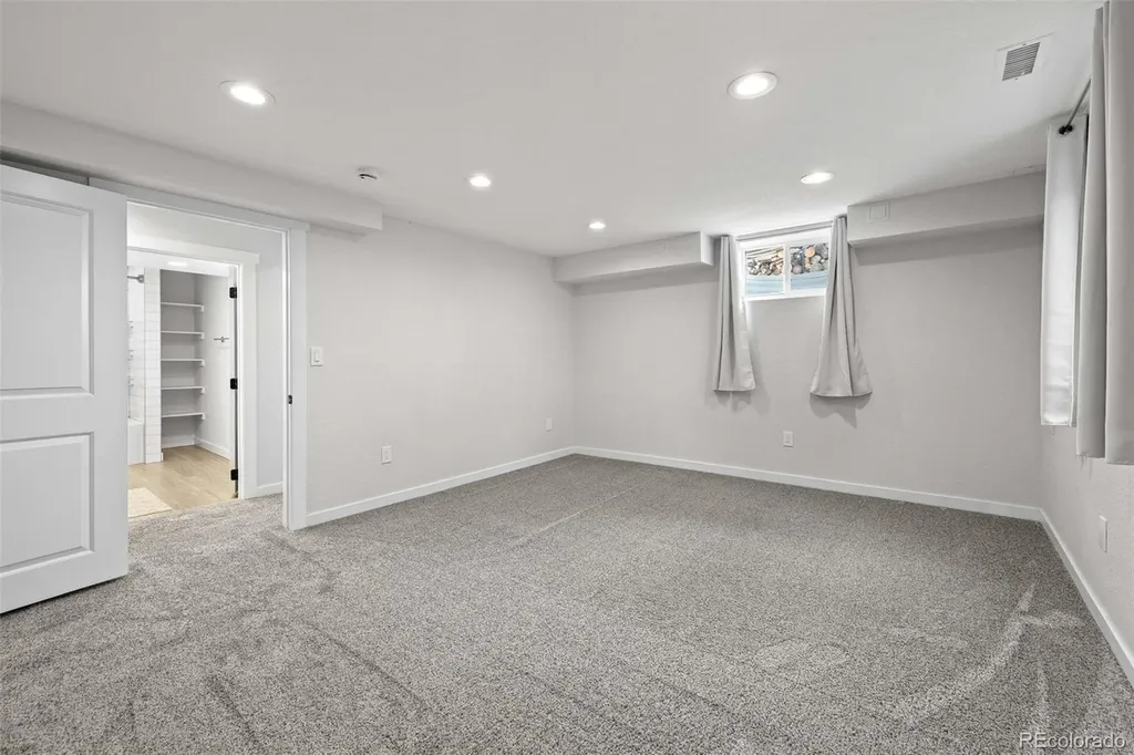 4281 Dixon Drive Westminster CO 80031