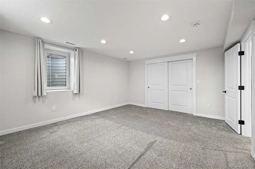 4281 Dixon Drive Westminster CO 80031
