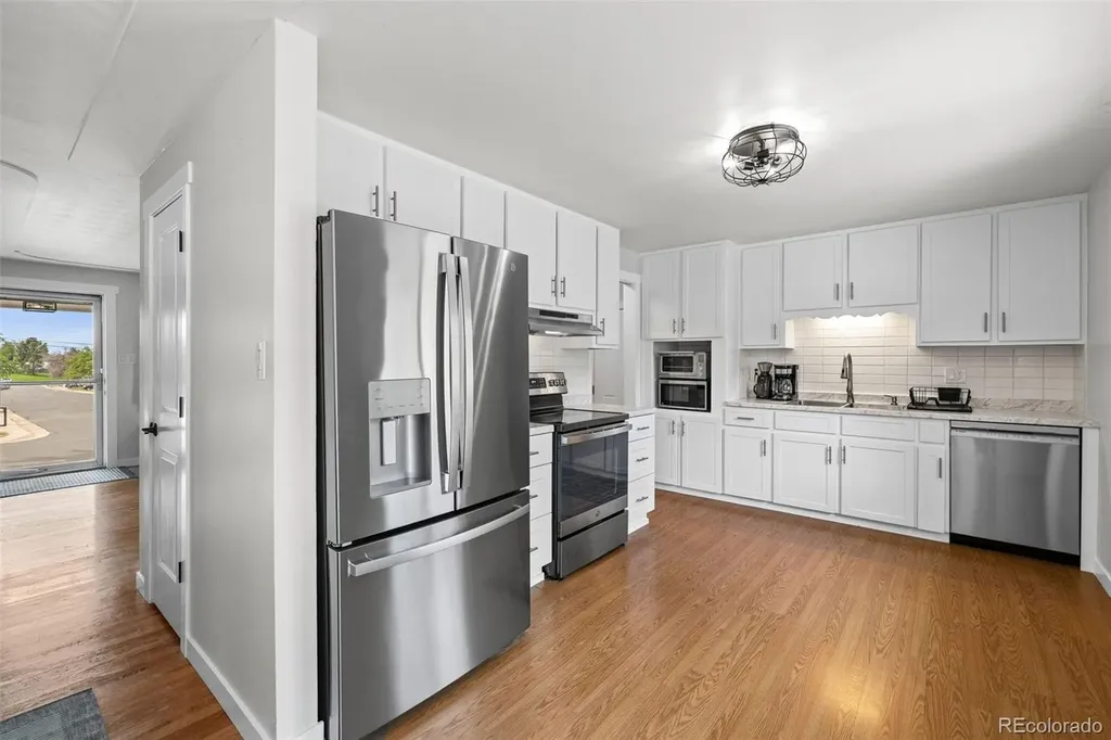 4281 Dixon Drive Westminster CO 80031