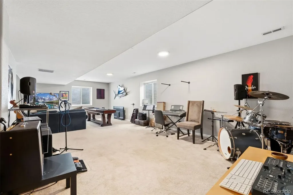 3960 Stonegrass Point Broomfield CO 80023