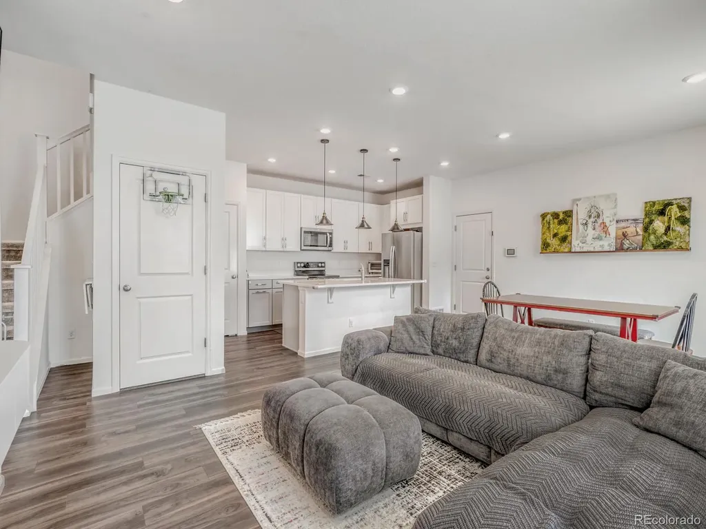 4397 S Netherland Court Aurora CO 80015
