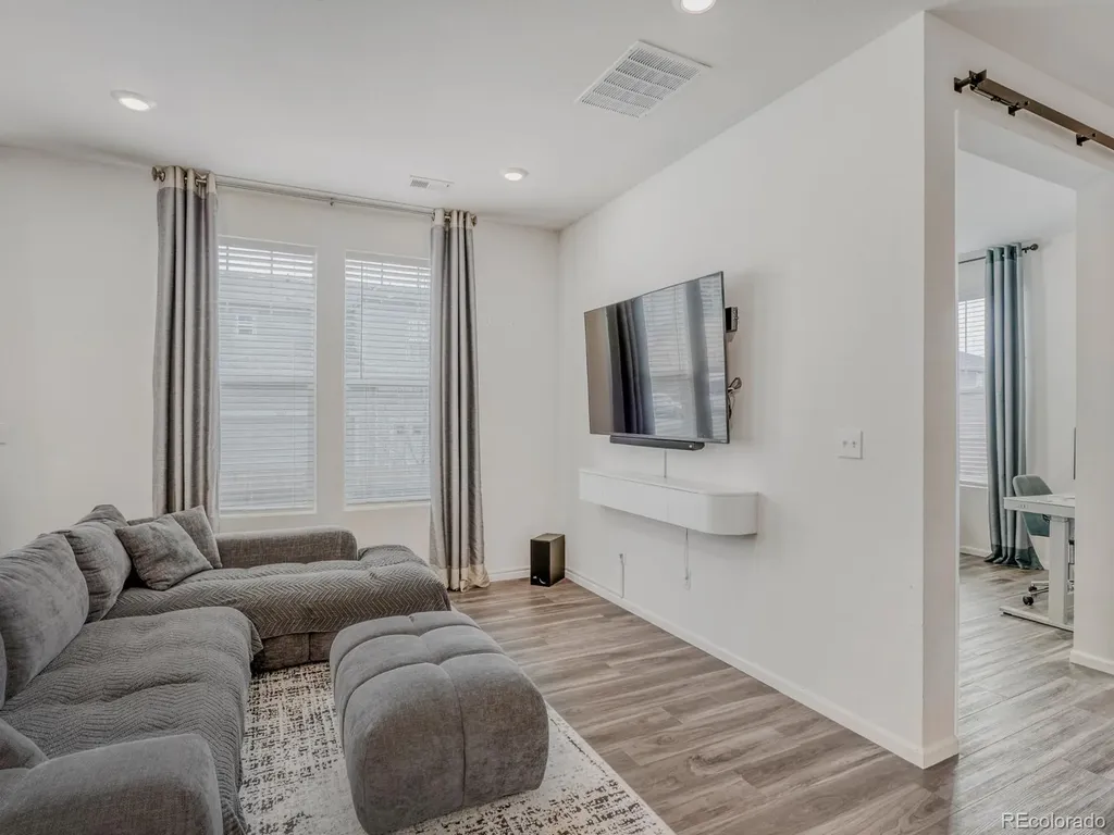 4397 S Netherland Court Aurora CO 80015