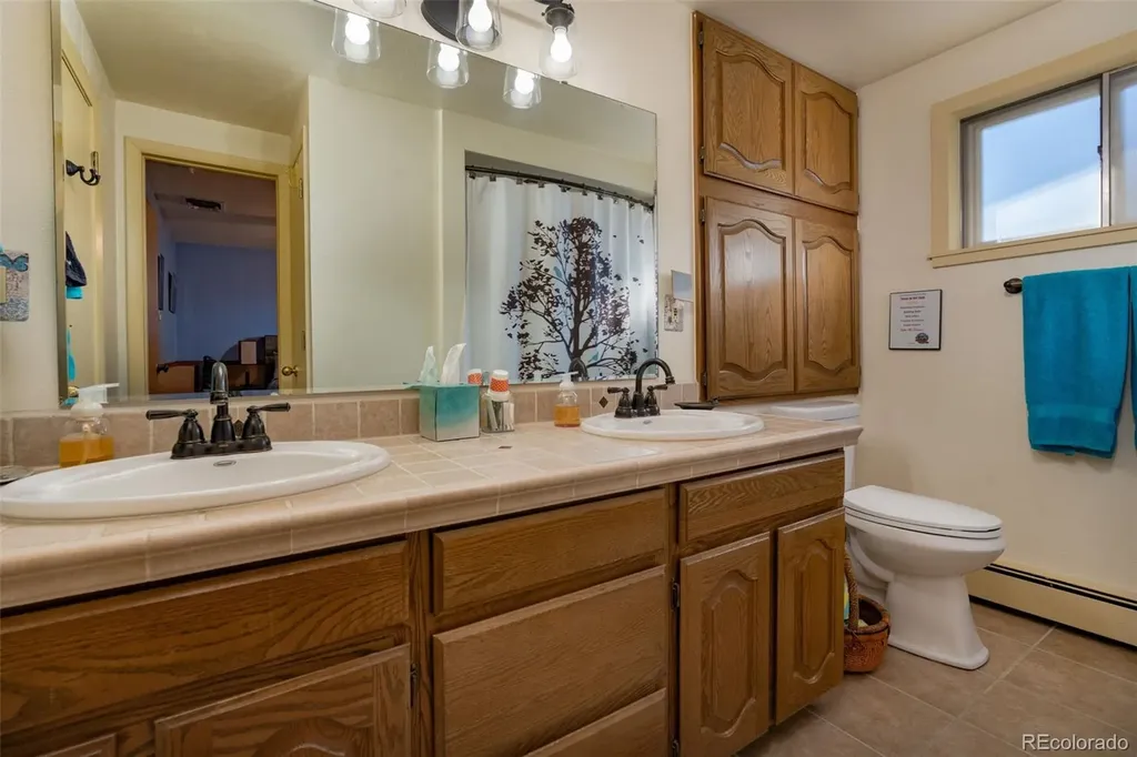 3587 G Road Palisade CO 81526