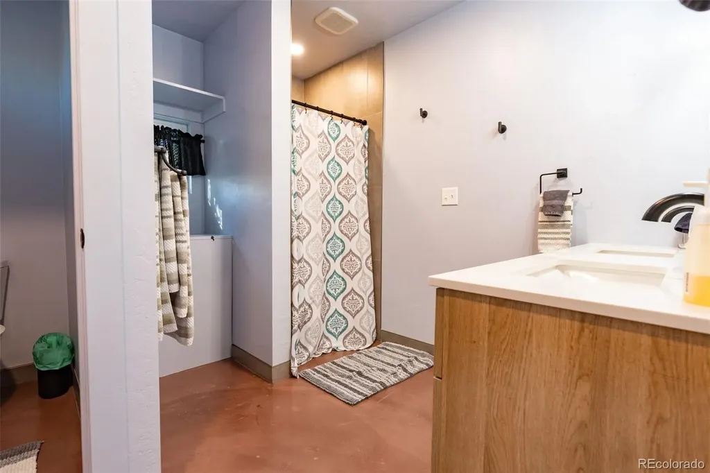3587 G Road Palisade CO 81526