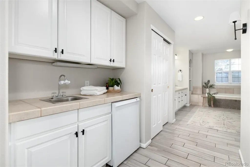 3920 Sunridge Terrace Drive Castle Rock CO 80109