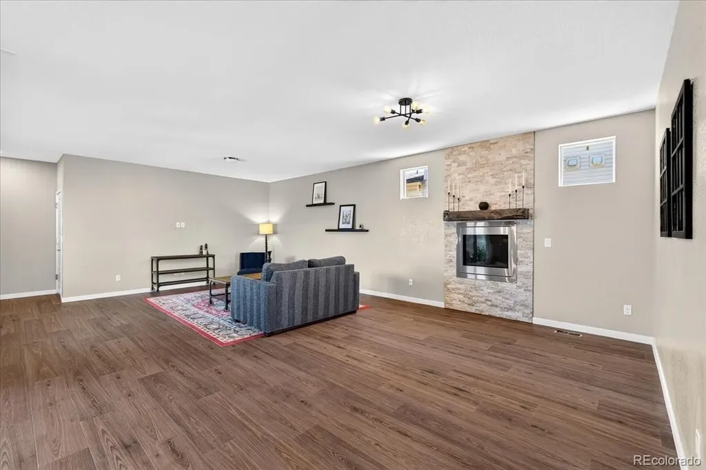 10249 Southlawn Circle Commerce City CO 80022
