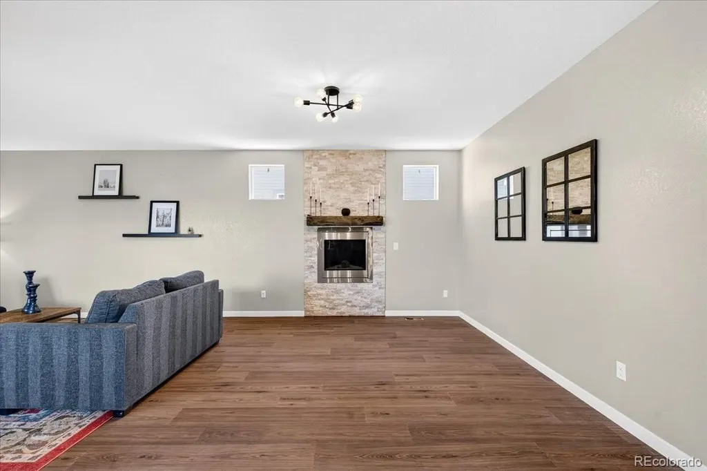 10249 Southlawn Circle Commerce City CO 80022