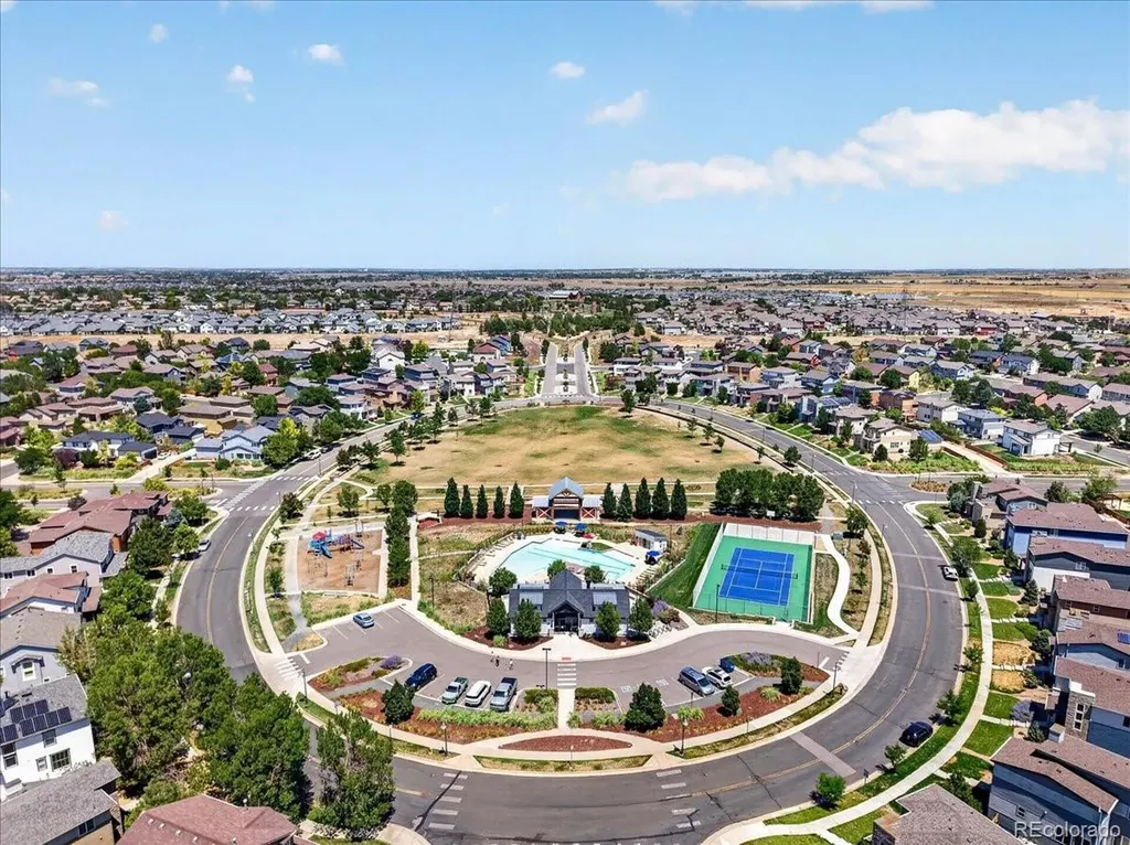 10249 Southlawn Circle Commerce City CO 80022