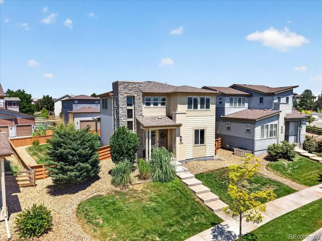 10249 Southlawn Circle Commerce City CO 80022