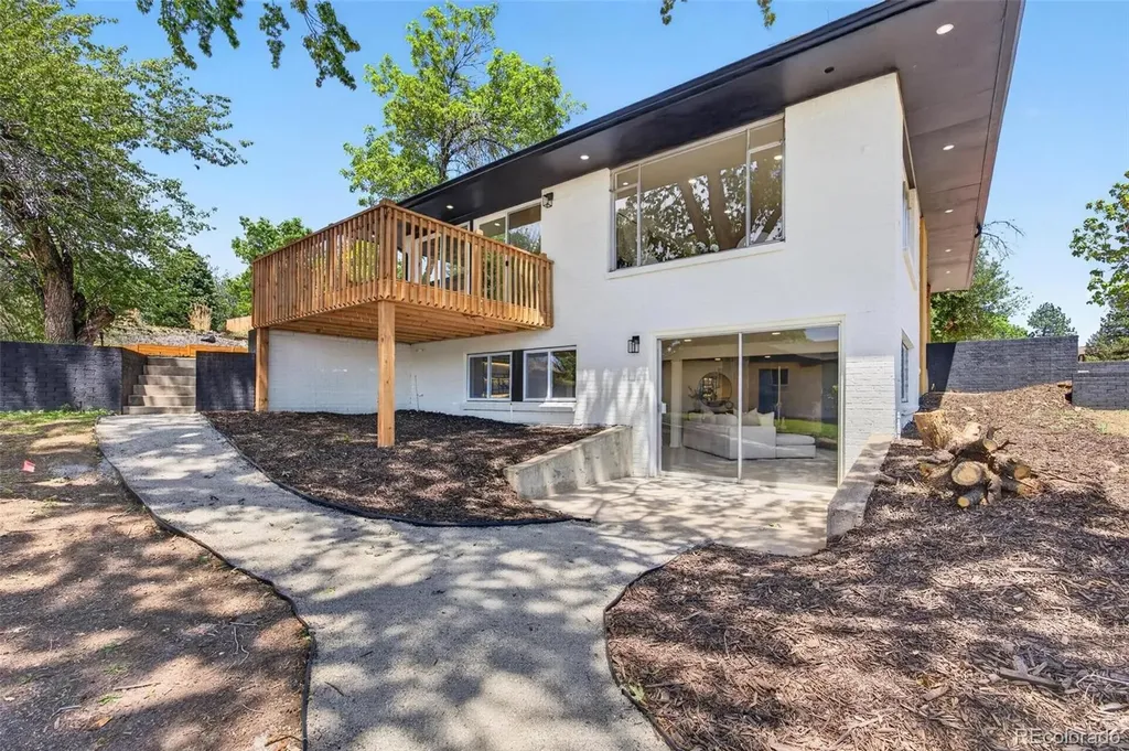 2651 S Chase Lane Lakewood CO 80227