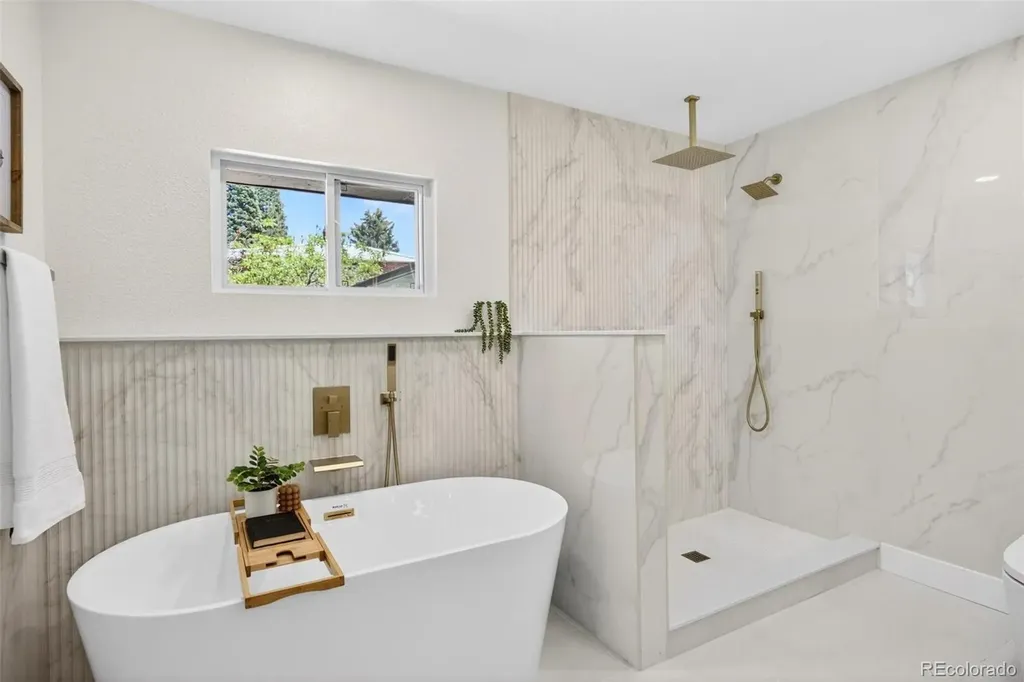 2651 S Chase Lane Lakewood CO 80227