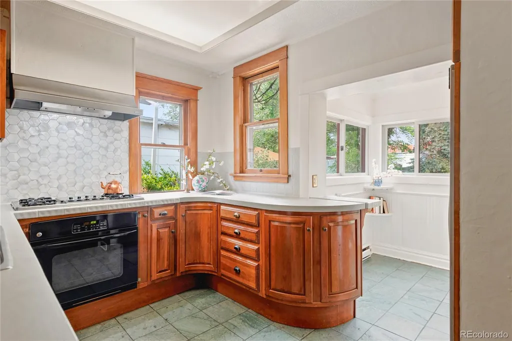 3025 Grove Street Denver CO 80211