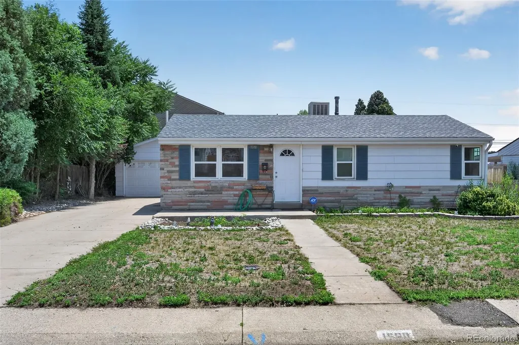 1580 S Knox Court Denver CO 80219