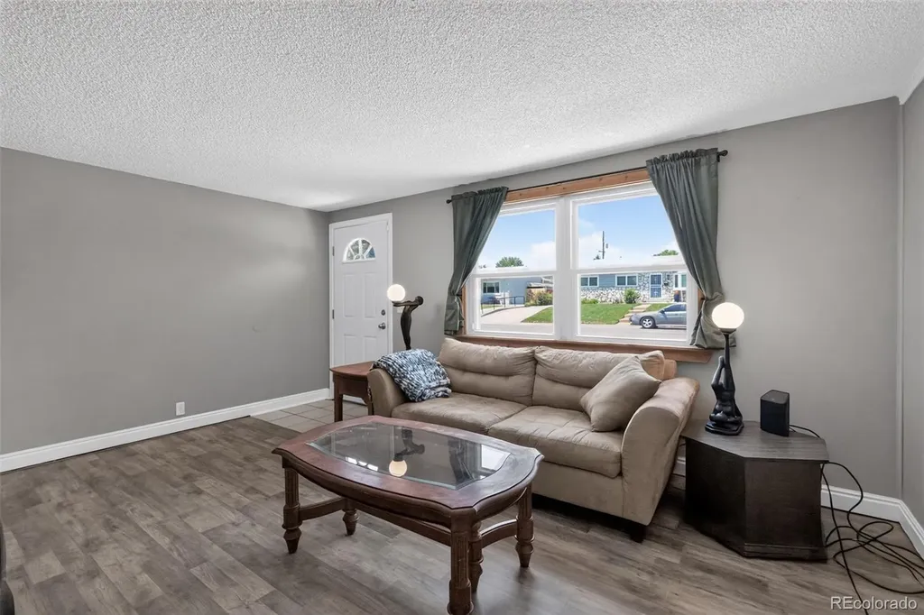 1580 S Knox Court Denver CO 80219