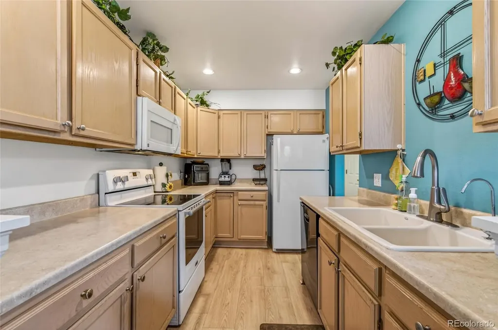 7722 W 90th Drive Westminster CO 80021