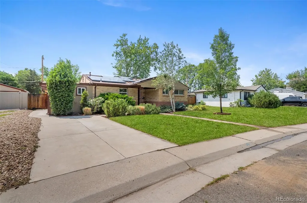 5755 Dudley Street Arvada CO 80002