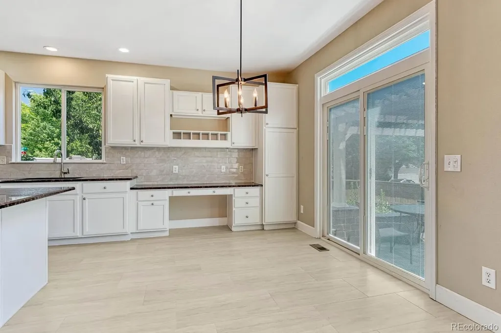 10202 Nickolas Avenue Littleton CO 80130