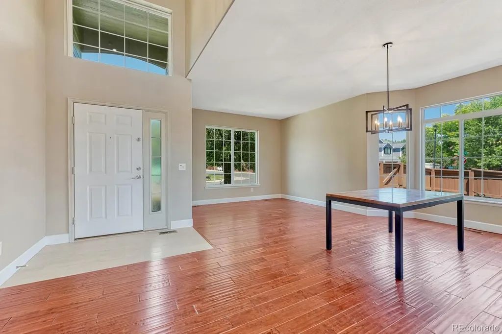 10202 Nickolas Avenue Littleton CO 80130