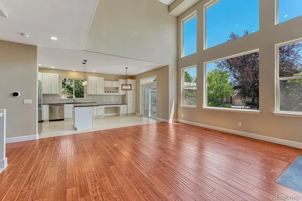 10202 Nickolas Avenue Littleton CO 80130