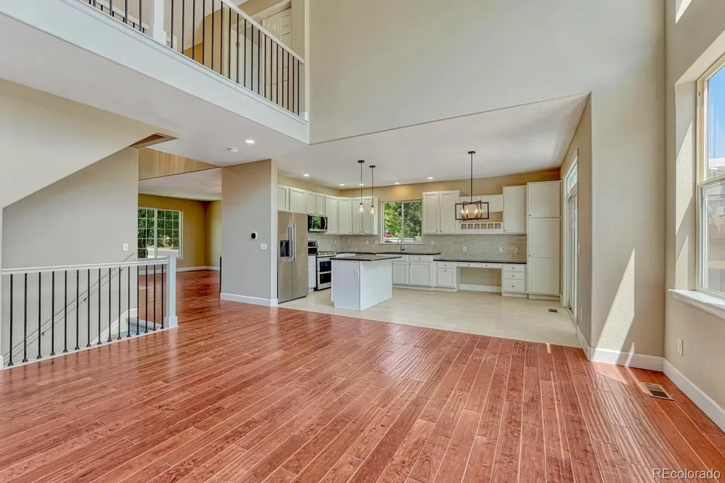 10202 Nickolas Avenue Littleton CO 80130