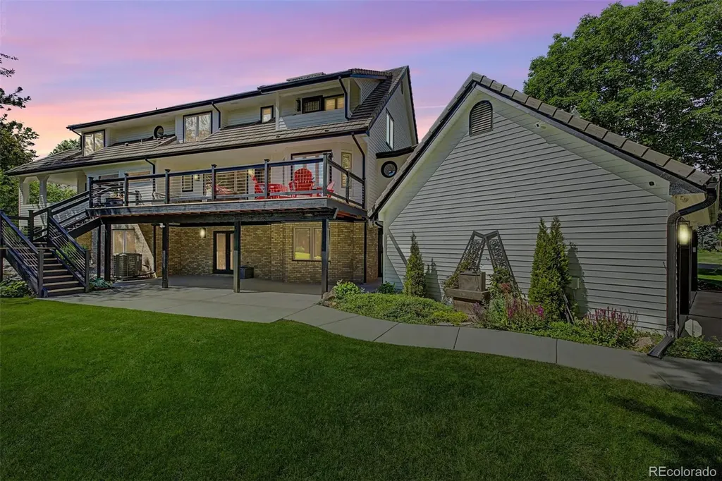 1519 E Maplewood Court Littleton CO 80121