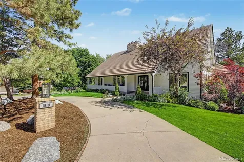 1519 E Maplewood Court Littleton CO 80121