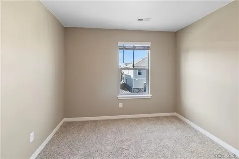 827 N Quatar Street Aurora CO 80018