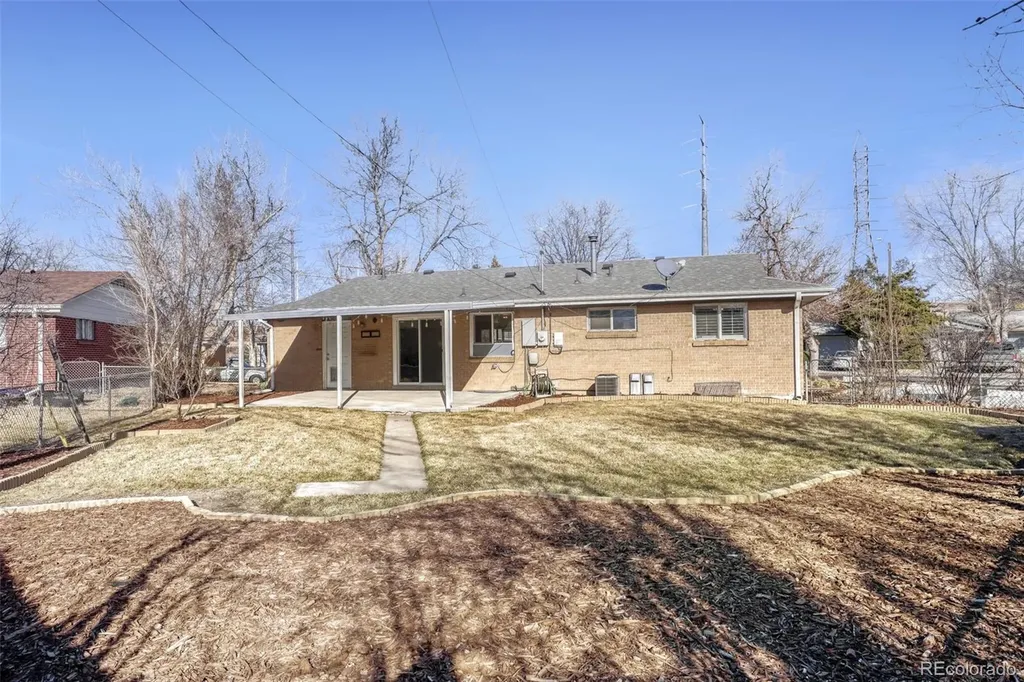 627 S Jasmine Way Denver CO 80224