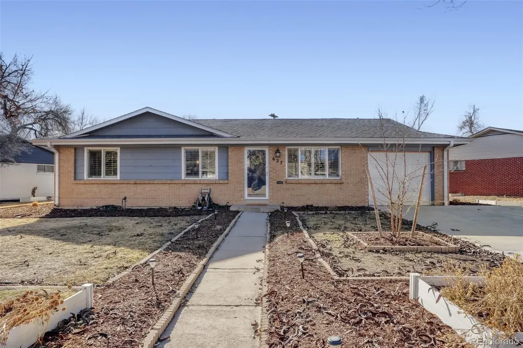 627 S Jasmine Way Denver CO 80224