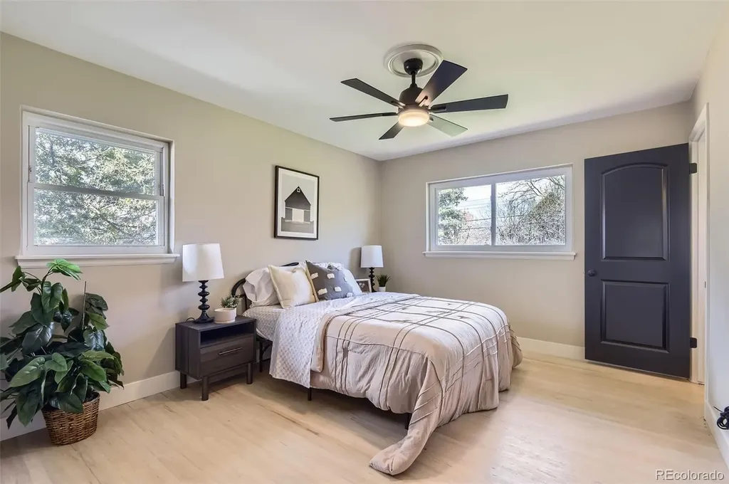 3576 S Holly Street Denver CO 80237